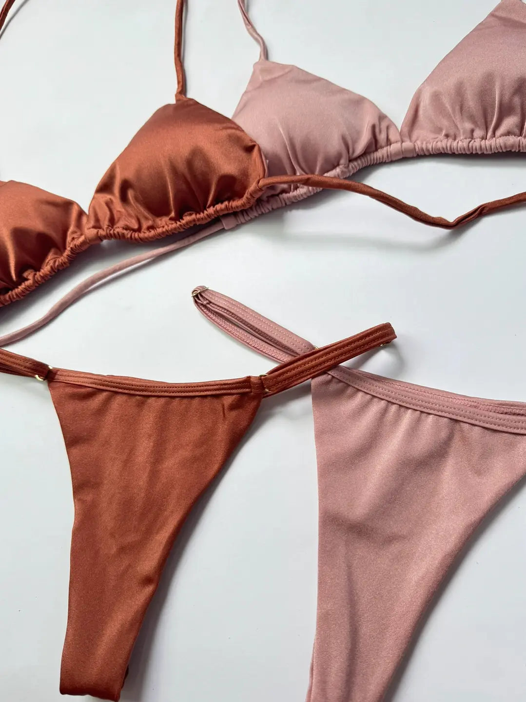 PACK X 2 BIKINIS BRONCEADORES SATINADOS